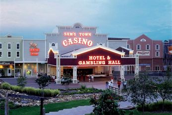 Sam's Town Hotel & Gambling Hall