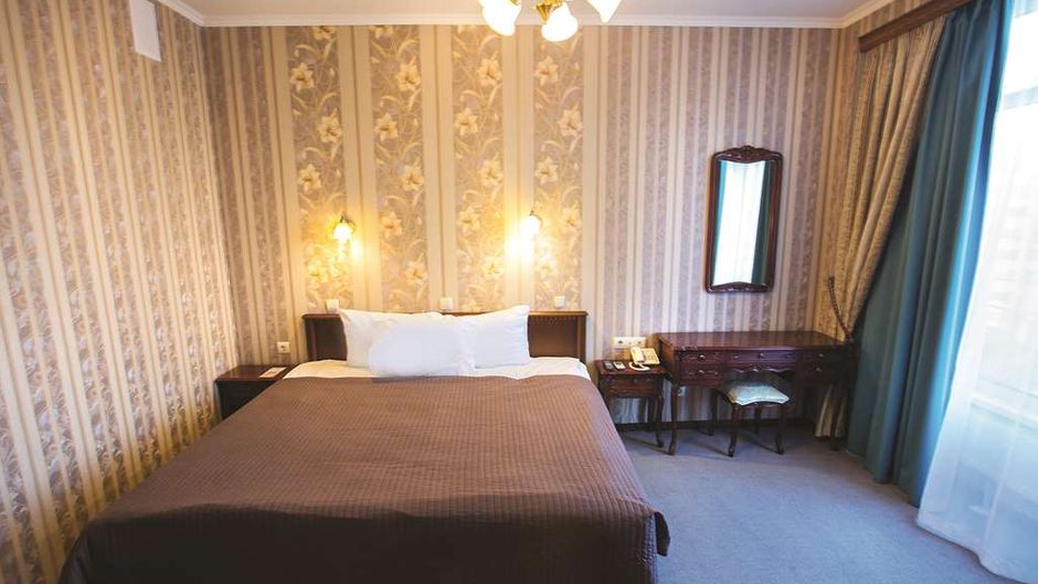 Dnipro Hotel Suite