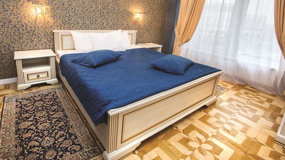 Dnipro Hotel Suite