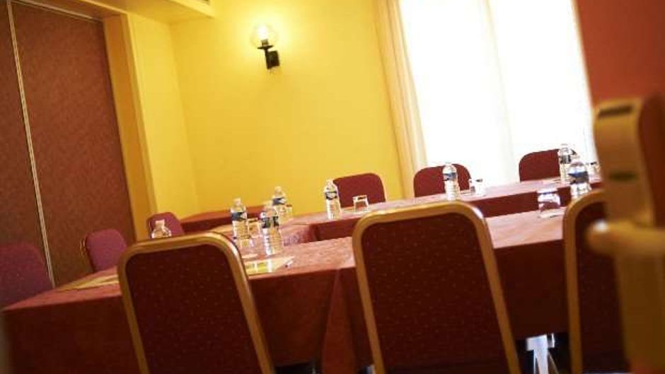 Logis Hotel de la Loire Meeting
