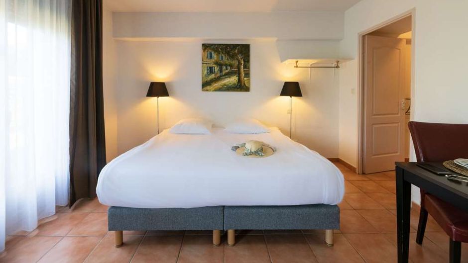 CERISE Carcassonne Sud Room