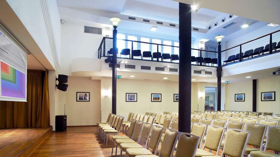 The Hotel Fitzgerald Meeting