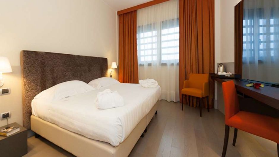 RMH Modena Des Arts Hotel Room