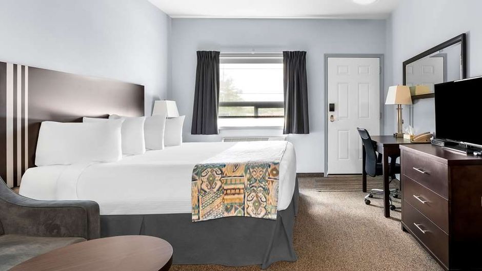 SureStay Studio by Best Western Hardisty Room