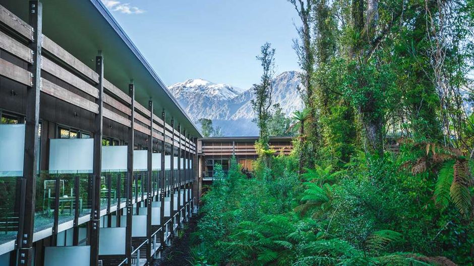 Te Waonui Forest Retreat Exterior
