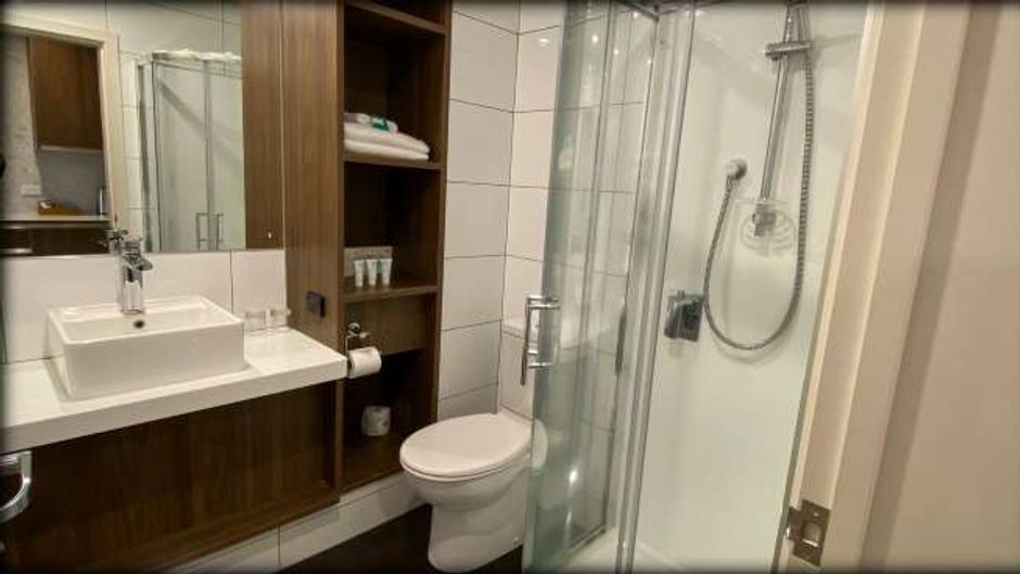 Heartland Hotel Croydon Room