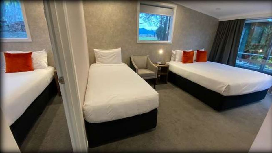 Heartland Hotel Croydon Room
