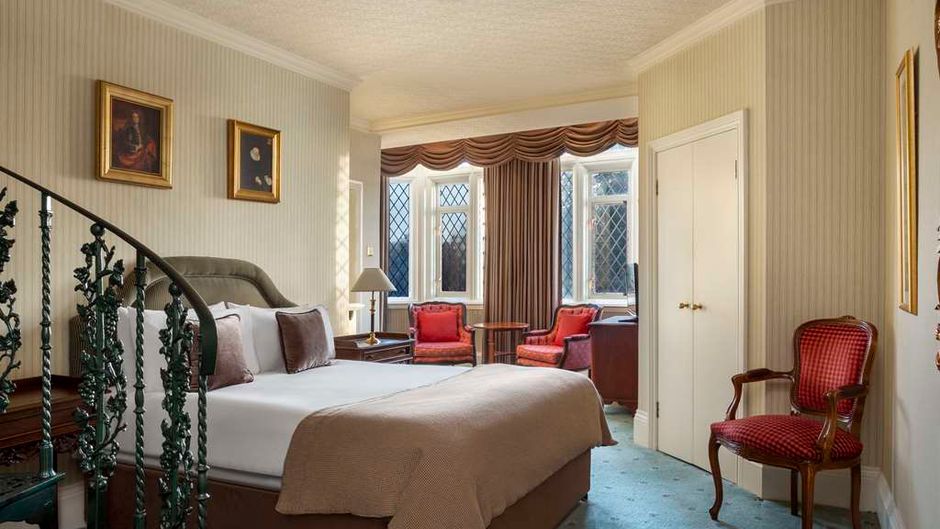 Crewe Hall Suite