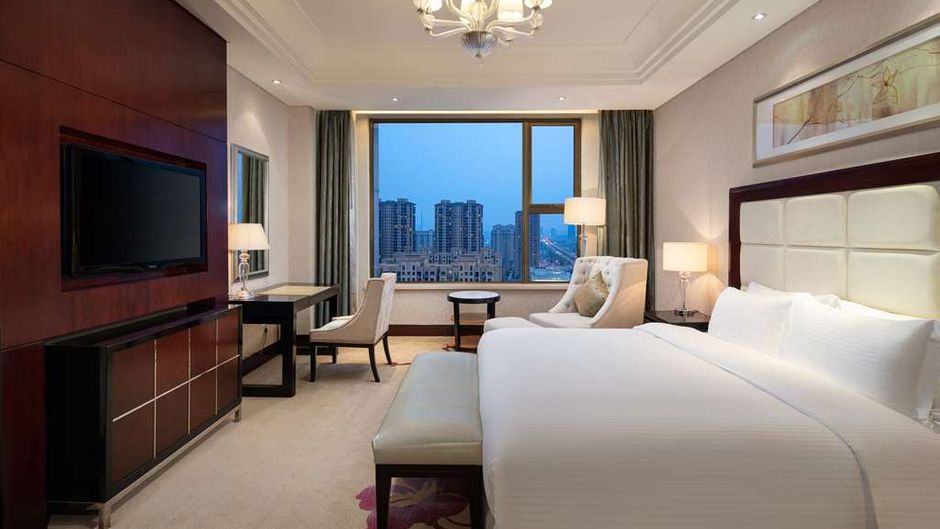 Wyndham Xinyang Downtown Room