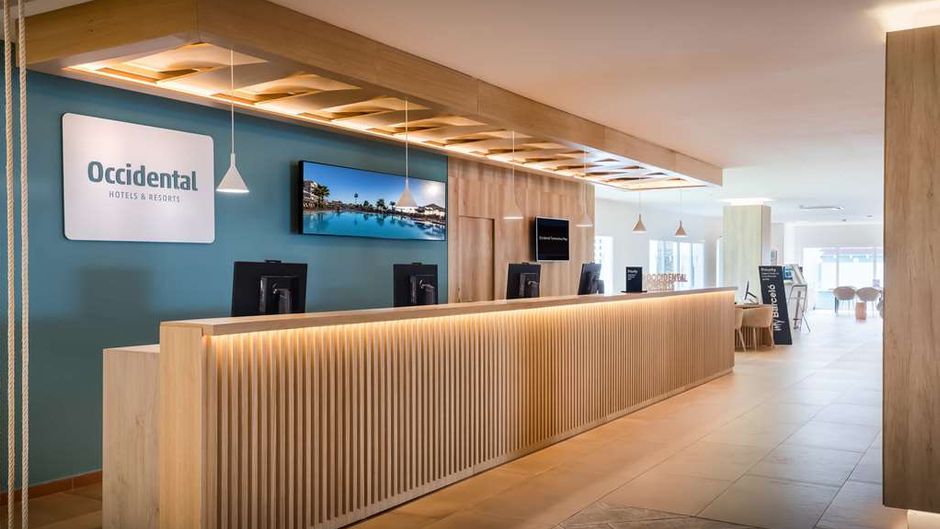 Occidental Torremolinos Playa Lobby