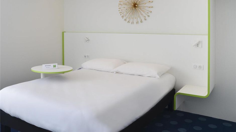 Ibis Styles Fougeres Room
