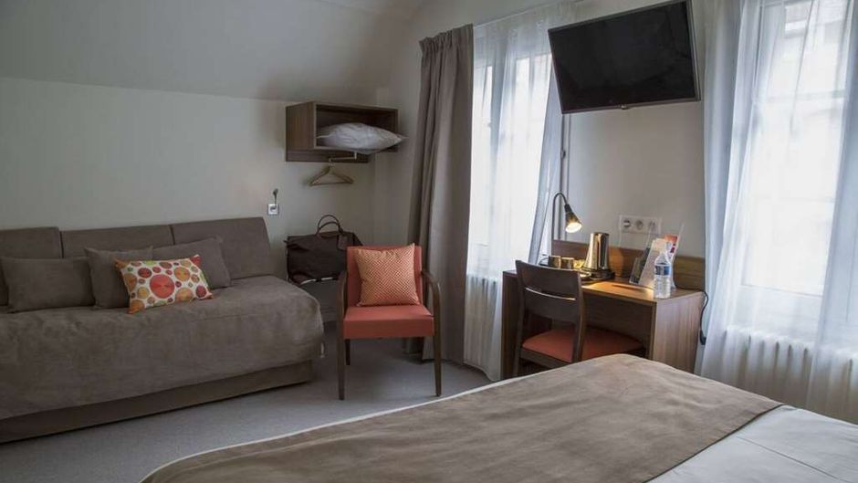 Logis Hotel Chaptal Room