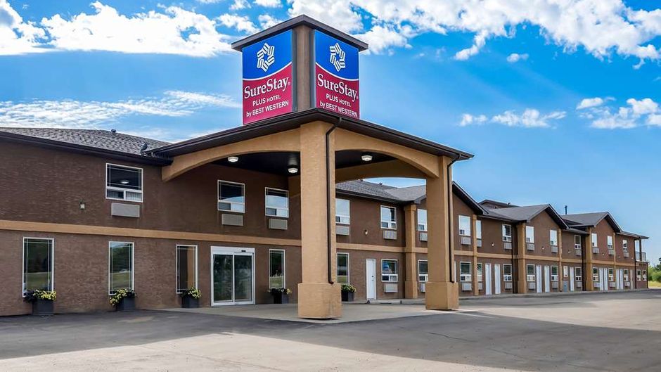 SureStay Plus by Best Western Hardisty Exterior
