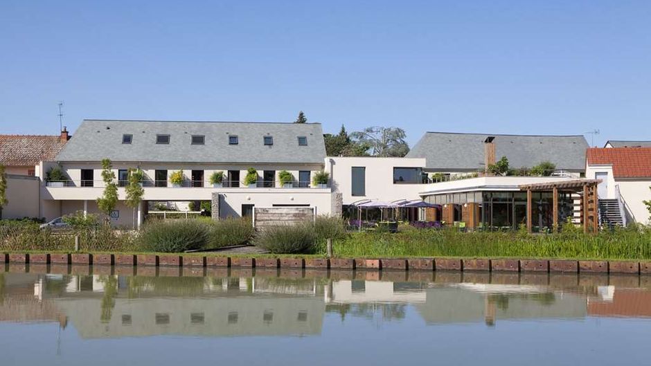 Hotel Terre de Loire Exterior