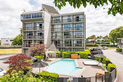 Heartland Ambassador Hotel Hamilton