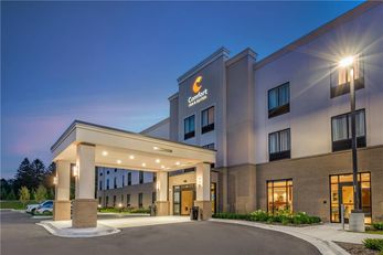 Comfort Inn & Suites Clarkston