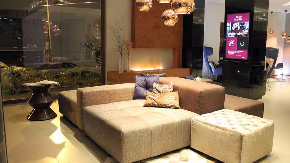 Quo Quality Hotel Lobby