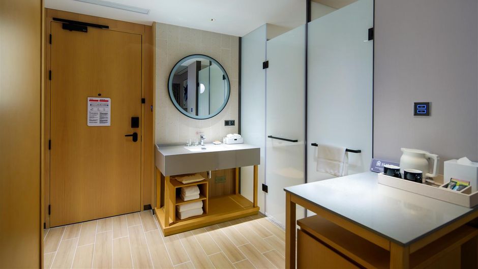 Hilton Garden Inn Economic Dev Zone Room