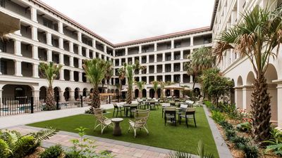 Estancia del Norte, Tapestry Coll Hilton