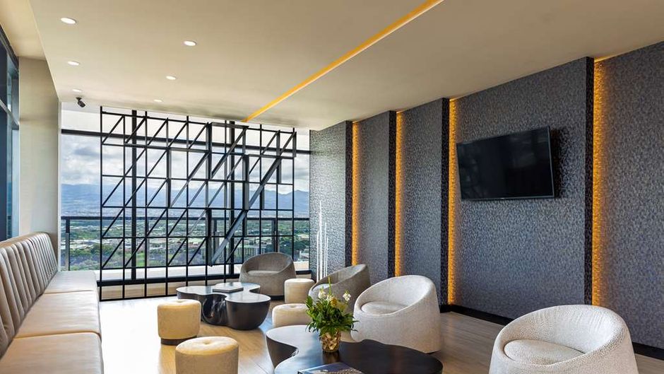 Hilton San Jose La Sabana Lobby