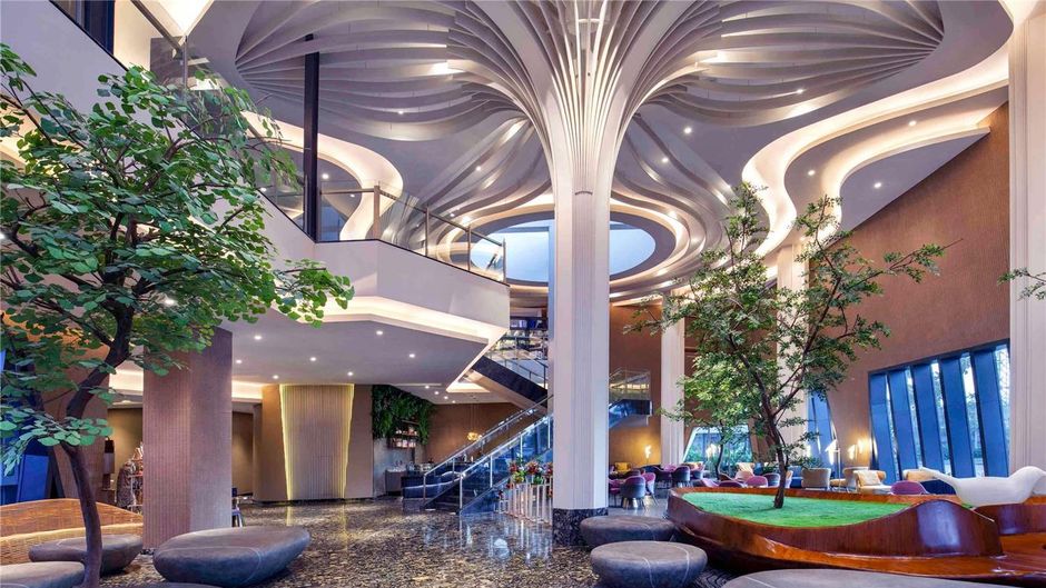 Grand Mercure Malang Exterior