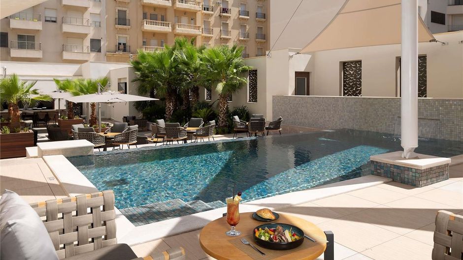 Novotel Tunis Lac Pool
