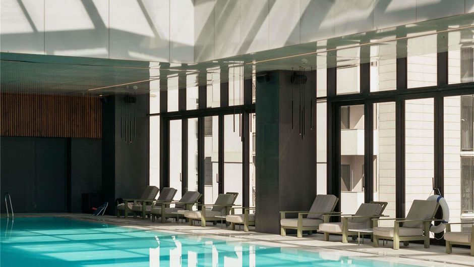 Pullman Tbilisi Axis Towers Pool