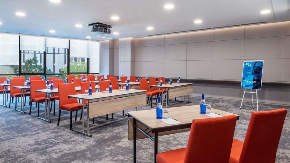 Pullman Tbilisi Axis Towers Meeting