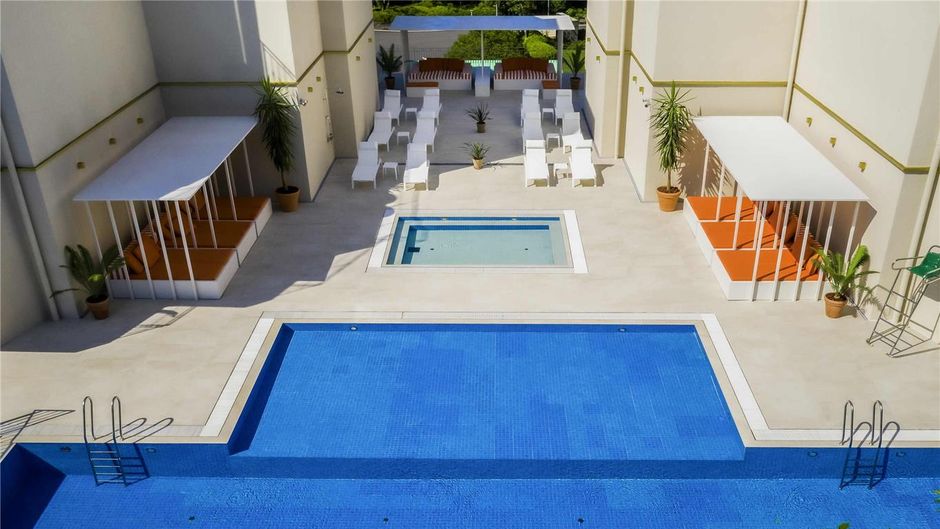 Mercure Ambassador Jeju Pool