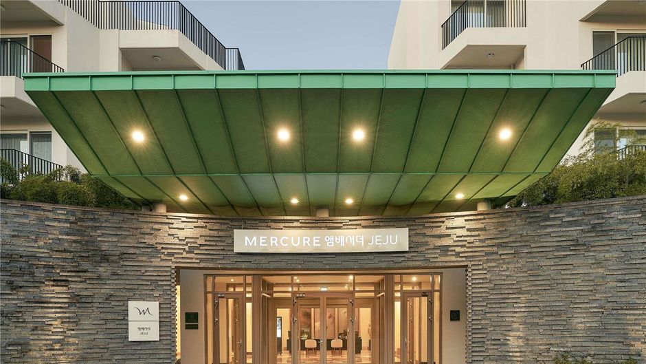 Mercure Ambassador Jeju Exterior