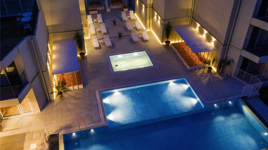 Mercure Ambassador Jeju Pool