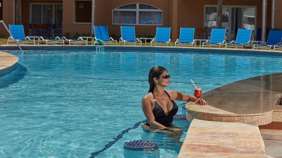 Divi Dutch Village Beach Resort Restaurant