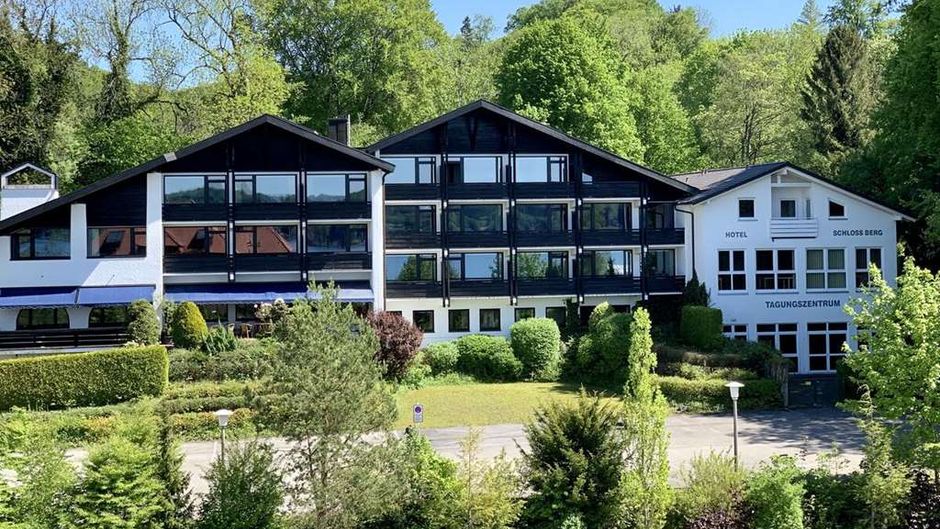 Hotel Schloss Berg Exterior