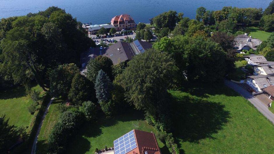 Hotel Schloss Berg Exterior