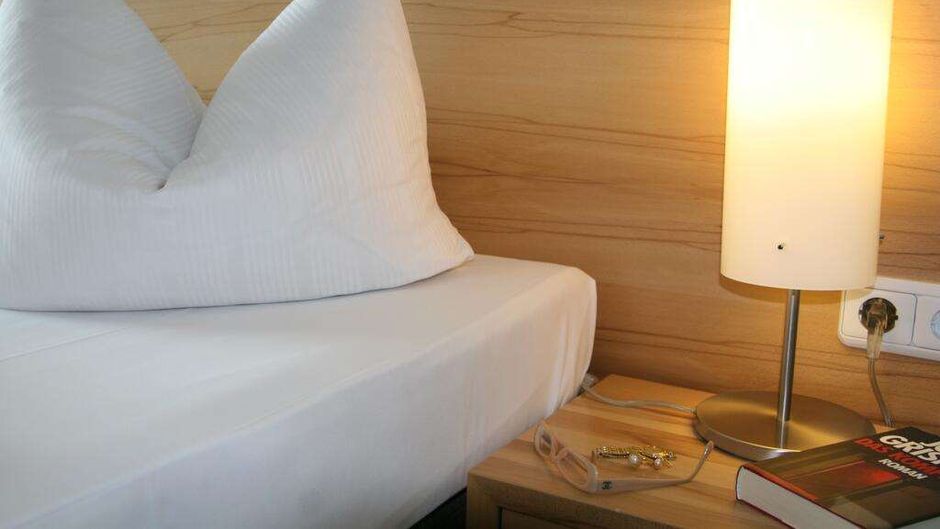 Hotel Schloss Berg Room