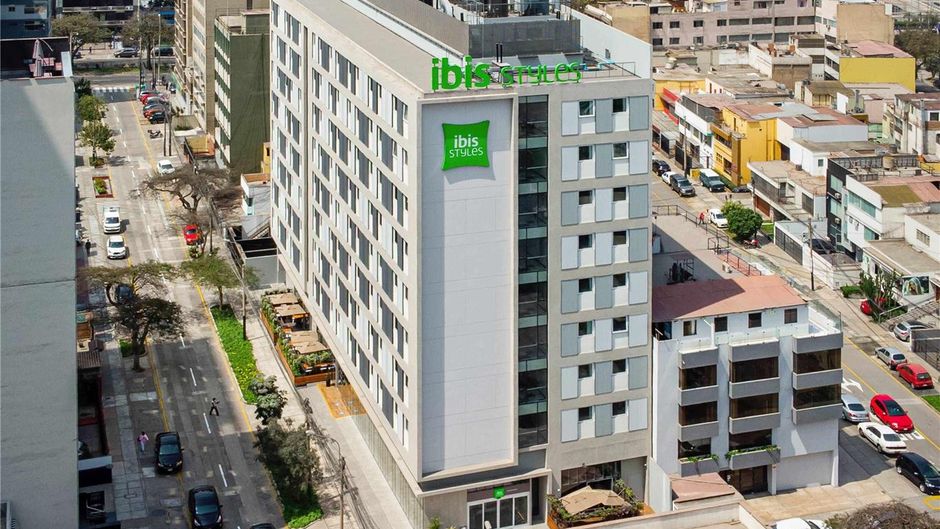 Ibis Styles Lima San Isidro Hotel Exterior