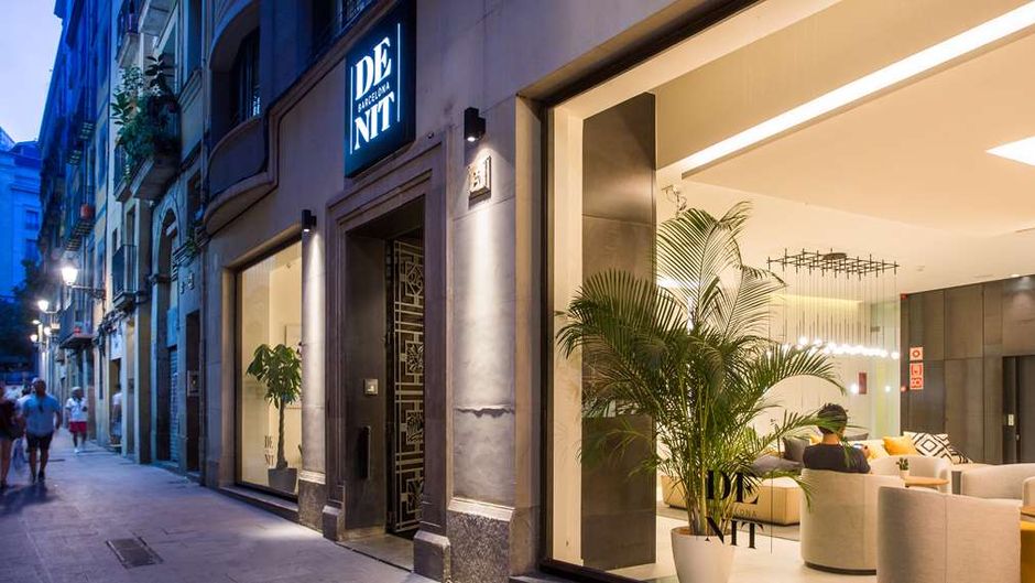 Denit Hotel Exterior