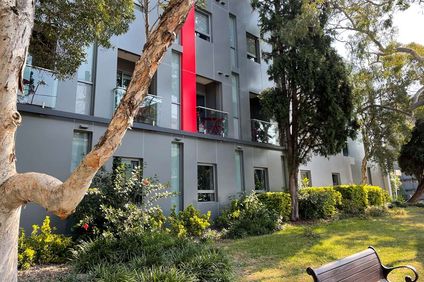 Best Western Plus Camperdown Suites