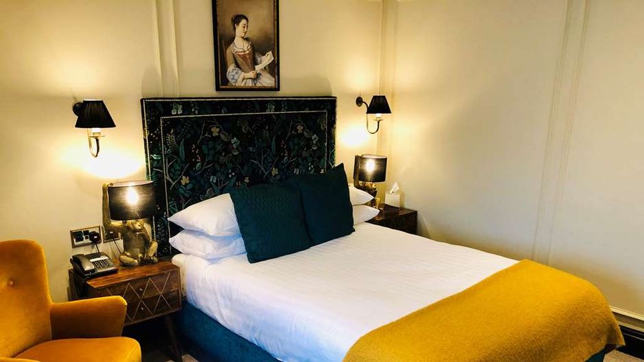 Bedford Swan Hotel Room