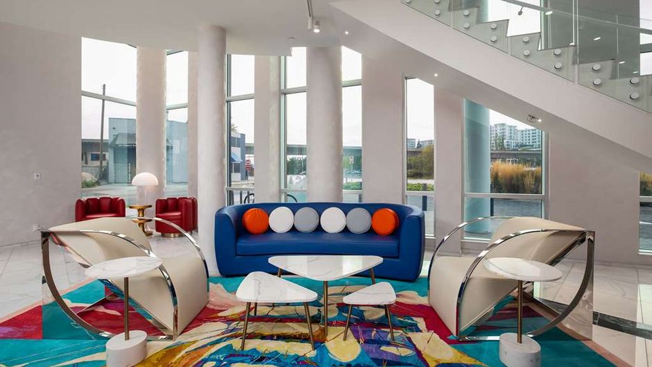 Versante Hotel Lobby
