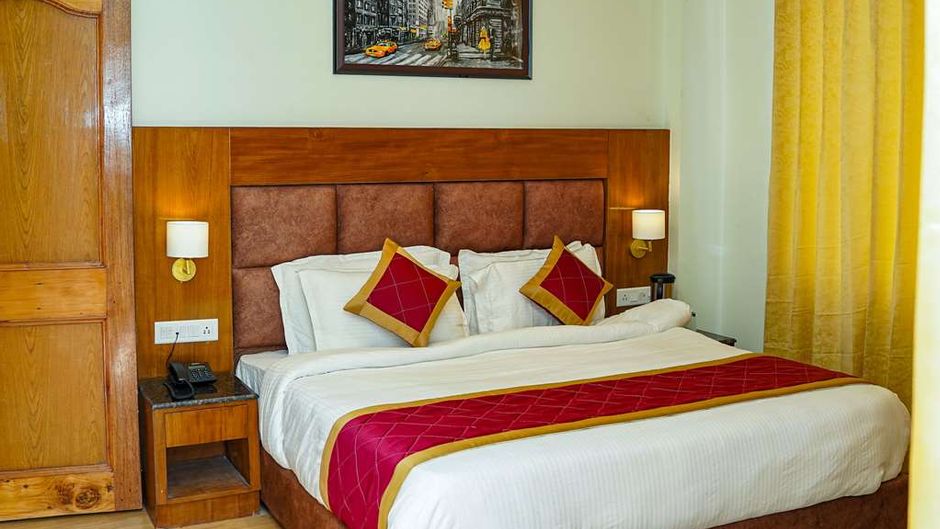 Comfort Inn Snow Park, Manali Room