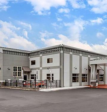 Days Inn & Suites by Wyndham