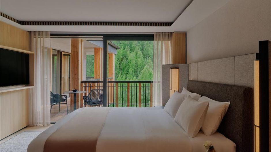 Aman Rosa Alpina Suite