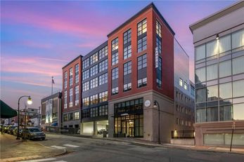 Cambria Hotel Portland Downtown