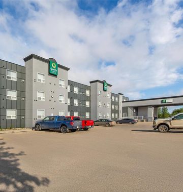 Quality Inn and Suites Whitecourt
