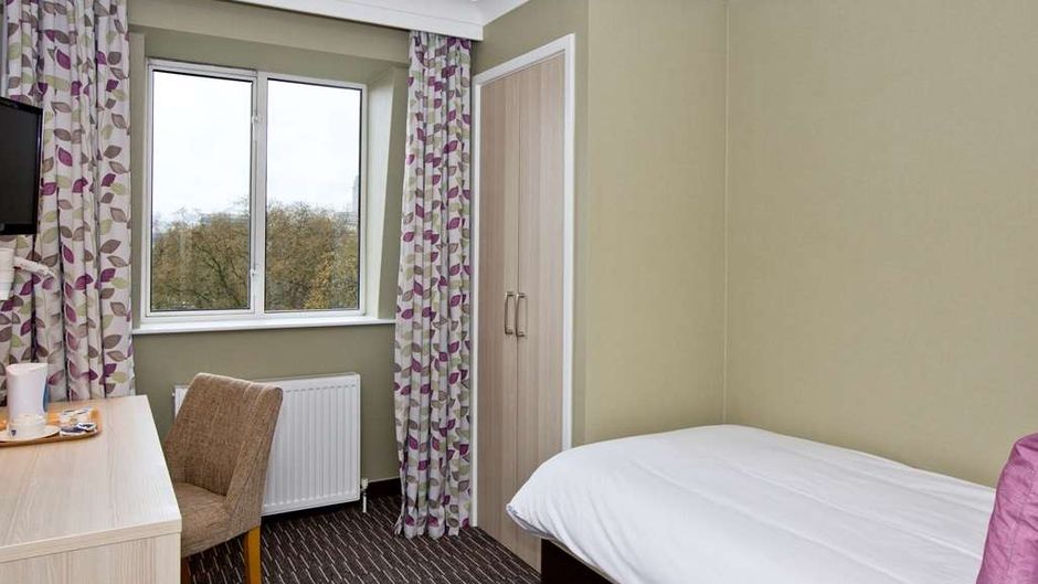 President Hotel Room