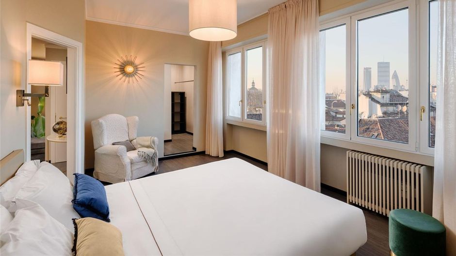 Mentana Hotel Suite