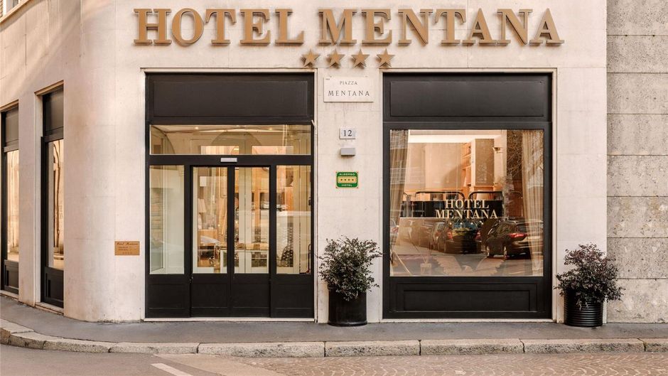 Mentana Hotel Exterior