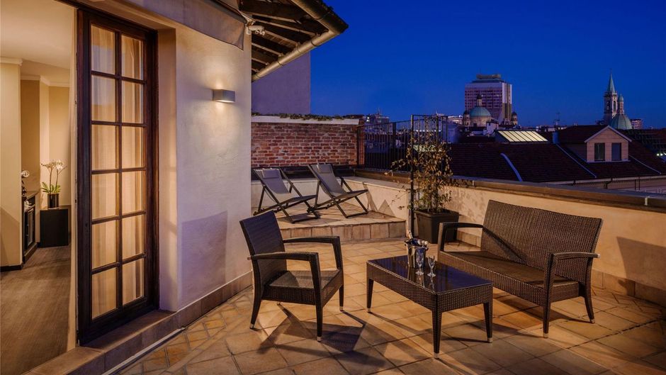 Mentana Hotel Suite