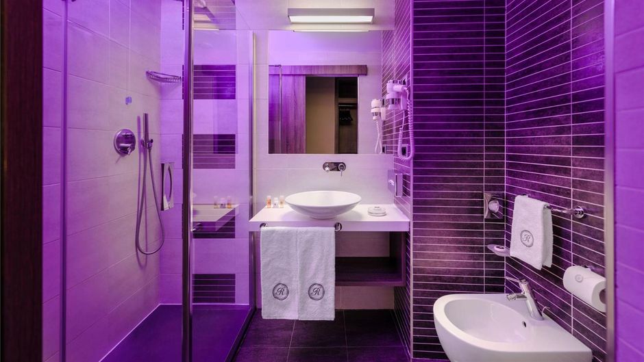 Mentana Hotel Room